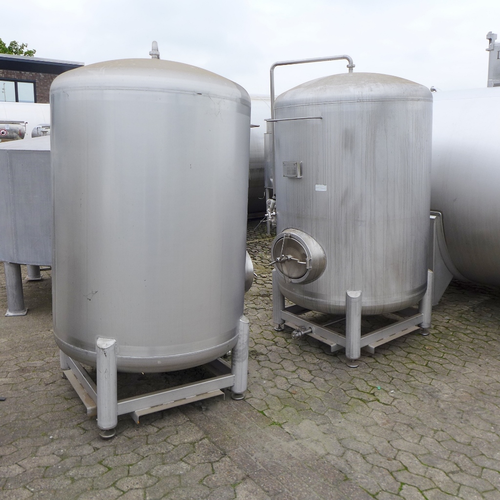 Edel Tank 2470 Liter Druckbehälter aus V2A
