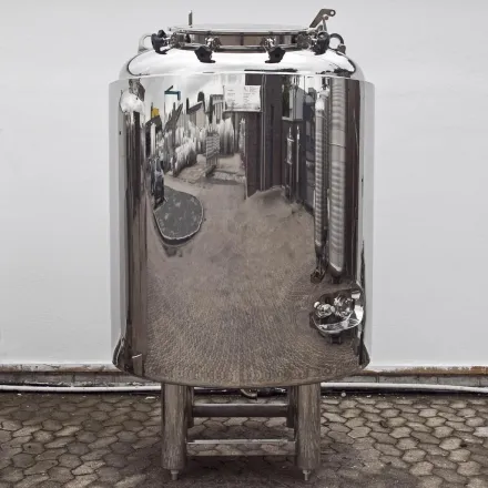 1280 Liter heiz-/kühlbarer Druckbehälte – RESALE