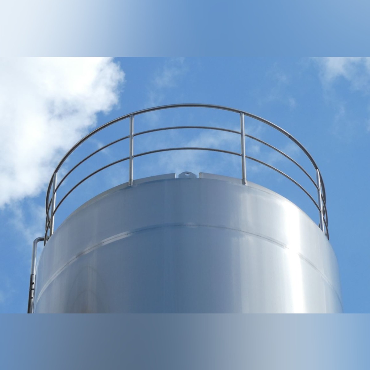 Ritter Behälterbau Hildesheim 130000 Liter isolierter Lagertank aus V2A mit Prop