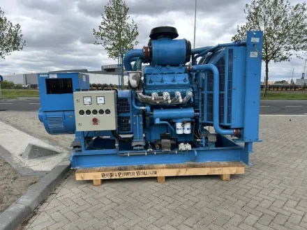 Perkins 3008TAG4 Dieselgeneratoren – RESALE