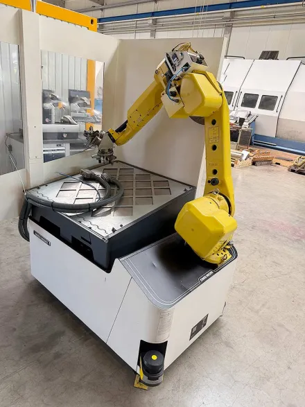 Dmg Mori/Fanuc Robo2Go R-A6020 Roboter – RESALE