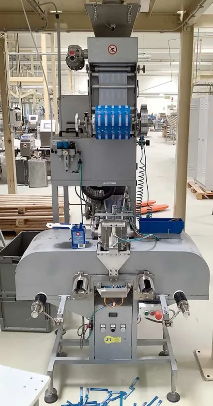 Josef Blazek ABM-5 D Stickpack-Verpackungsmaschine – RESALE