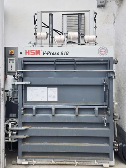 Hsm V-Press 818 Vertikale Ballenpresse – RESALE