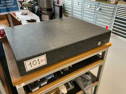 Hartgestein-Prüfplatte – RESALE
