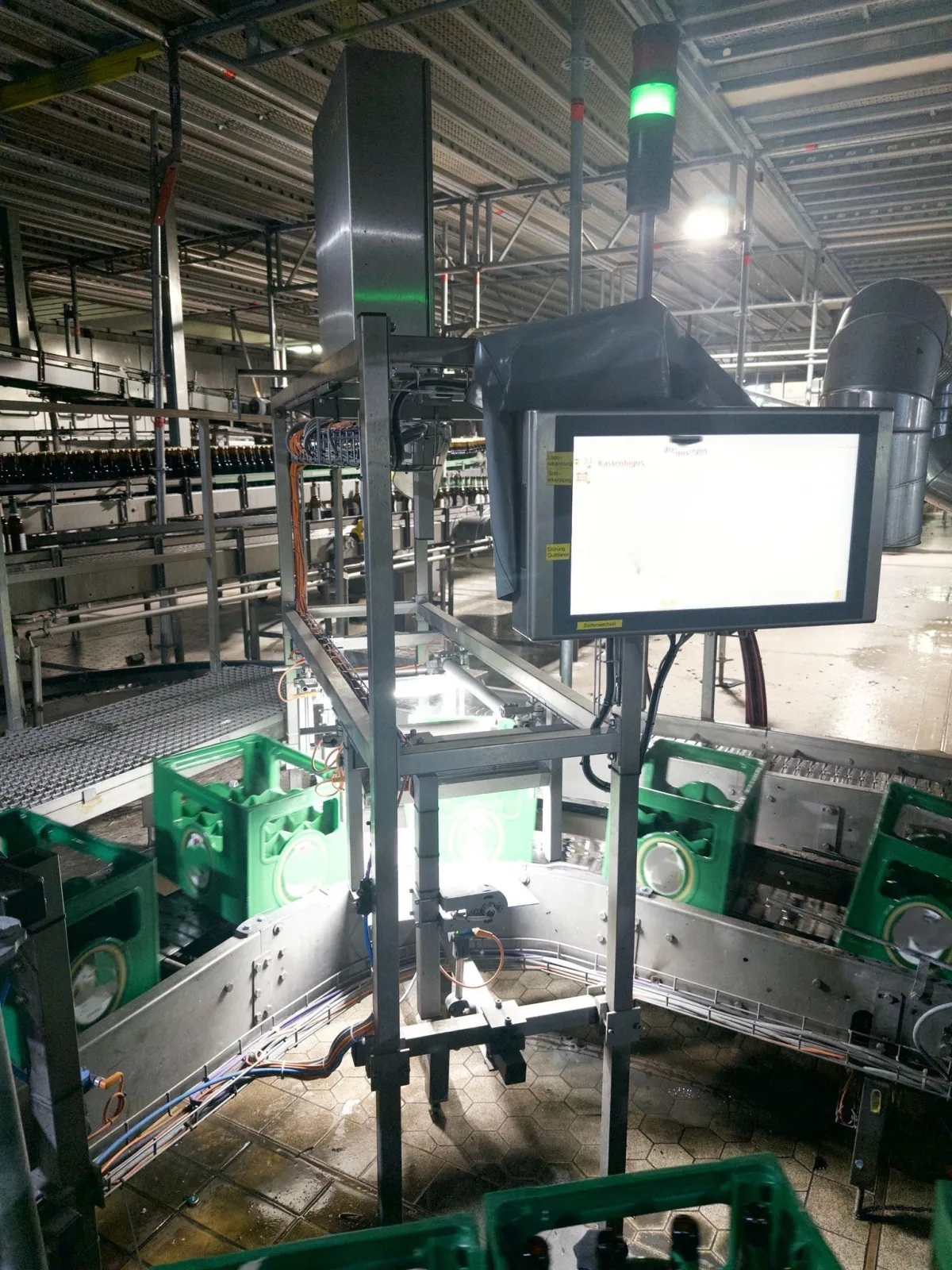 Indspect Empty crate inspection Kasten Inspektor