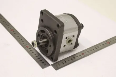 Bosch 0 510 425 307 Hydraulikpumpe – RESALE