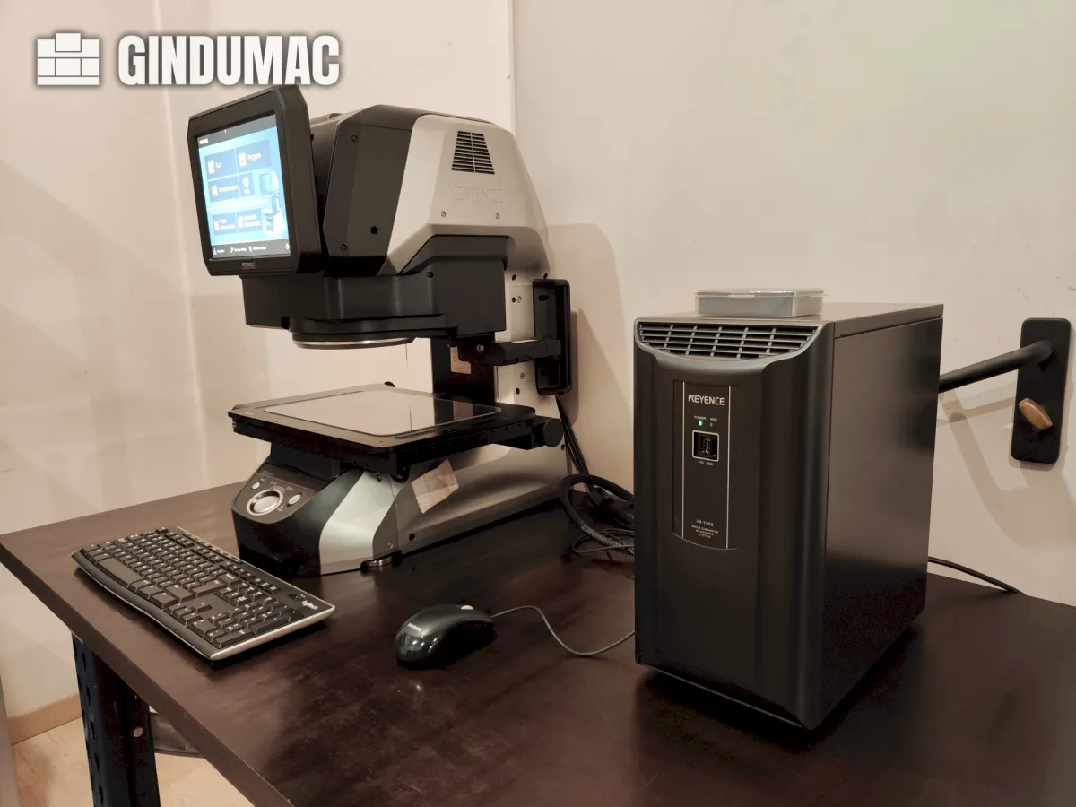 KEYENCE IM-7030T Optical Measurement Machine