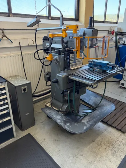 Deckel FP 3 Werkzeugfräsmaschine - Universal – RESALE