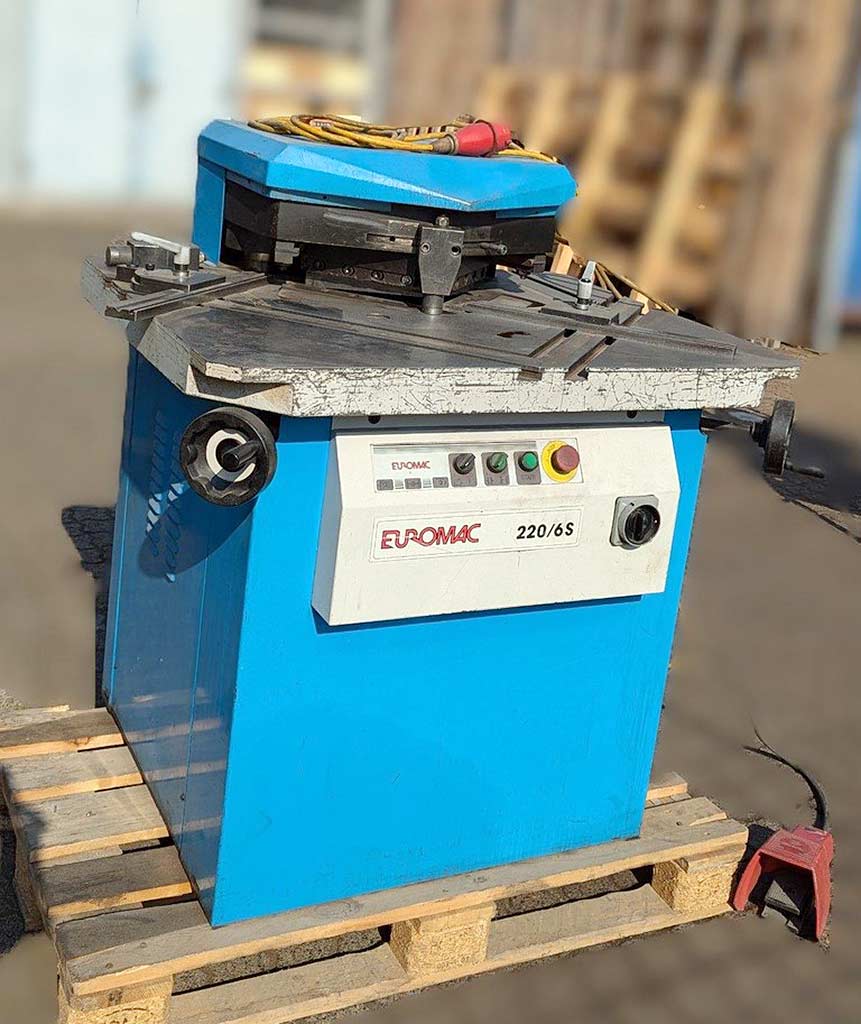 Euromac 220/6S Ausklinkmaschine