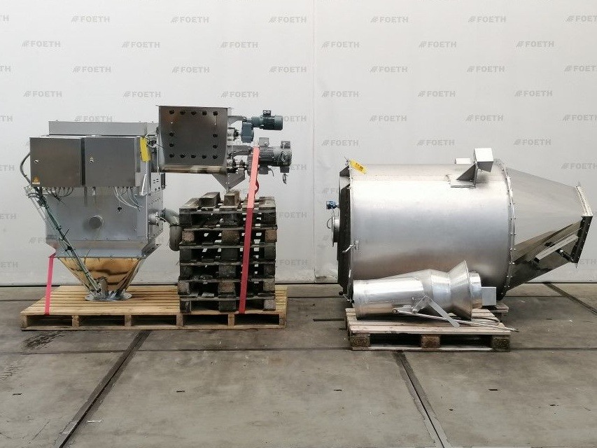 Silo with Metering screw Tierfutter