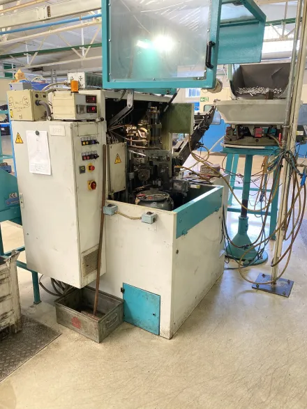 Menn KM 15 Kuppmaschine – RESALE