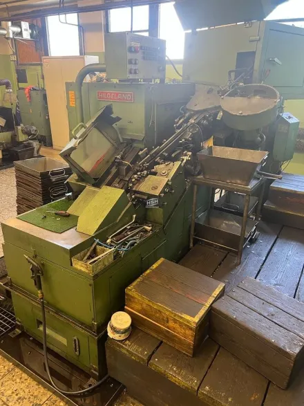 Hilgeland FN-6/60 Gewindeflachbackenwalze – RESALE