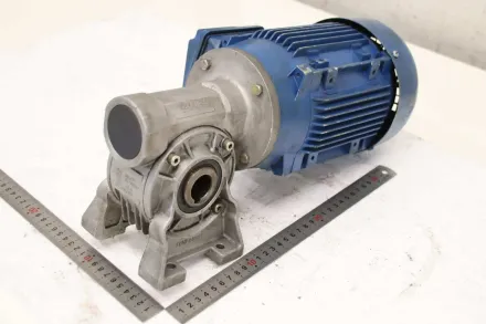 Bonfiglioli Elsto MVF 49/F  ES FC 80M4A-40 Getriebemotor 0,55 kW 50 U/min – RESALE
