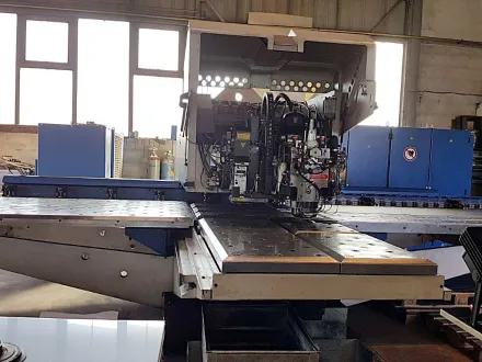 Trumpf Trumatic 600L/TLF 1500T CNC Stanz-Lasermaschine – RESALE