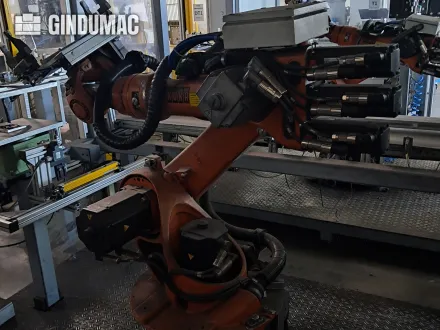 Kuka KR 16-2 with KRC 4 Roboterarm – RESALE