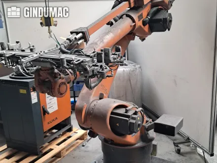 Kuka KR 30L16-2 mit KRC 4 Roboterarm – RESALE