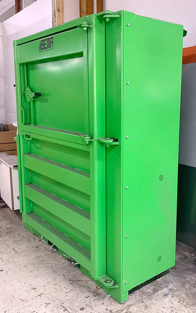 MAC FAB MF LH300 Ballenpresse