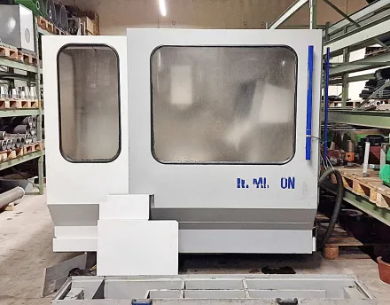 Mikron UM 710/900 CNC Bearbeitungszentrum – RESALE