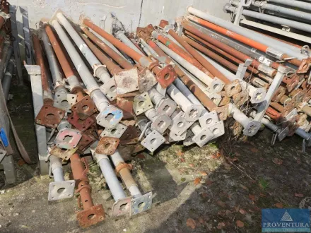 Baustützen schwarz u. verzinkt ca. 28 St. m. Barel – RESALE