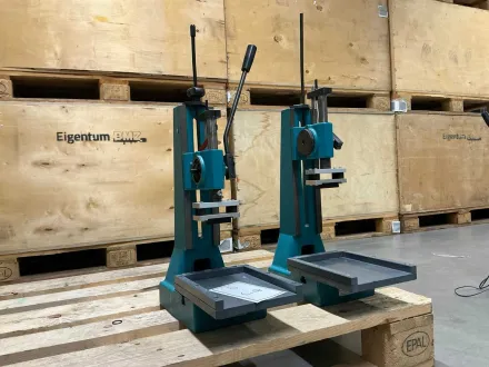 MÄDER APZ T2-50 Mechanische Presse (2x) – RESALE