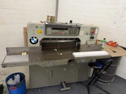 Polar 76EM Schneidemaschine – RESALE