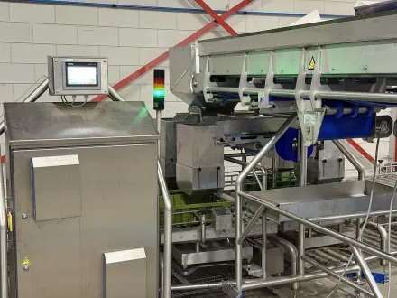 Lumacon automatic crate filling line Produktionslinien – RESALE