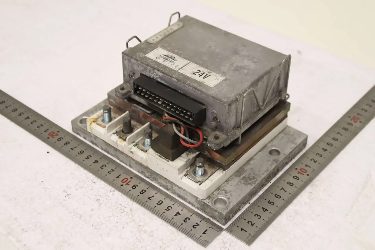 Linde 390 360 53 87 E15Z-02 Steuerung
