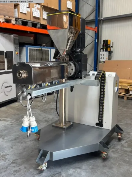 Novoma Co-Extruder 30-25D Extruder Kunststoff – RESALE