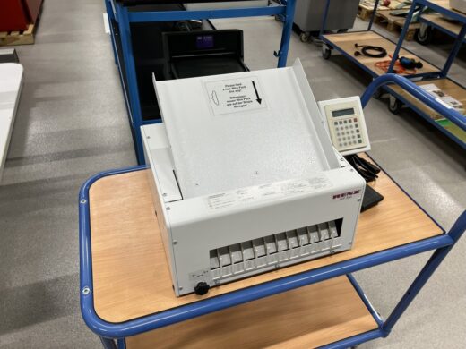 Renz WP 300 spiral feeder Buchbindereimaschinen