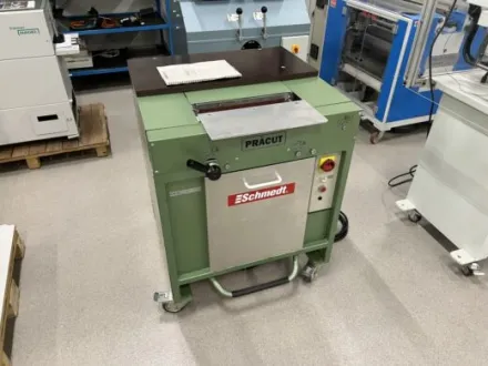 Schmedt  PraCut 6501 Notching Machine Buchbindereimaschinen – RESALE