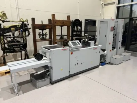 Horizon Horizon VAC-100a + VAC-100m + SPF-200a + FC-200a B Broschürenfertigungsmaschinen – RESALE