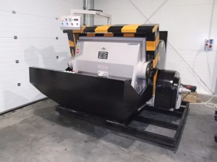 Die cutting machine ML-1400 NXL with pneumatic Stanzen – RESALE