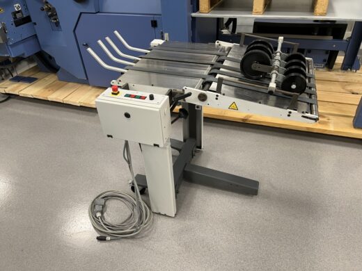 Mobile delivery for the folding machine Heidelberg Falzmaschinen