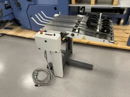 Mobile delivery for the folding machine Heidelberg Falzmaschinen – RESALE