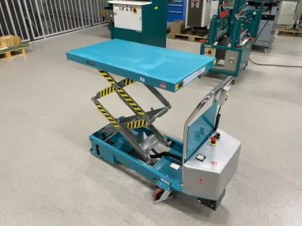 Ameise  ETFD 35 electric scissor lift truck Weitere – RESALE