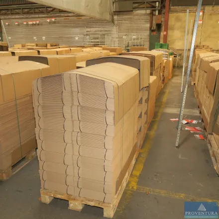 Verpackungsmaterial auf 10 Paletten – RESALE