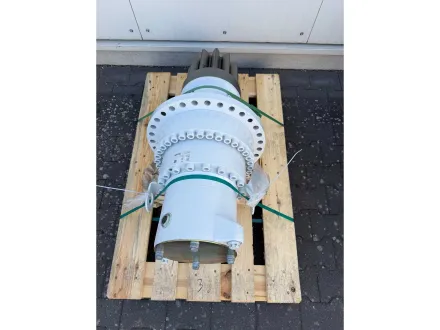 Liebherr Getriebe SAT  Schwenkgetriebe Schwenkwerk Baumaschine – RESALE
