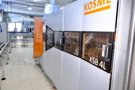 Kosme Used PET Blower Ksb 4 L Blasformmaschinen – RESALE