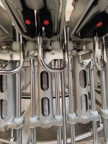 Procomac Used filling monoblock Procom Füllen von Monoblöcken – RESALE