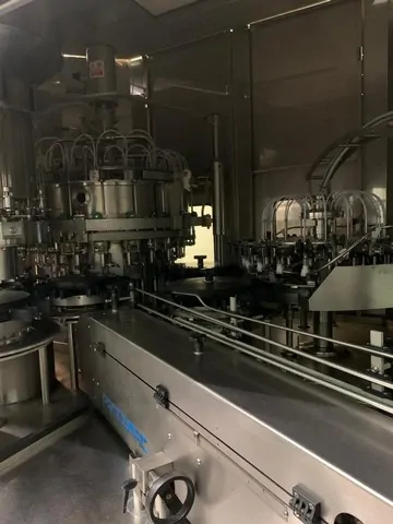 Procomac Used filling monoblock Procom Füllen von Monoblöcken – RESALE