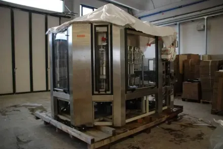 Kosme Used filling monoblock Füllen von Monoblöcken – RESALE