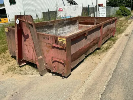 Müllcontainer – RESALE