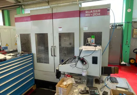 Quaser MV 204 II Vertikal-Bearbeitungszentrum – RESALE