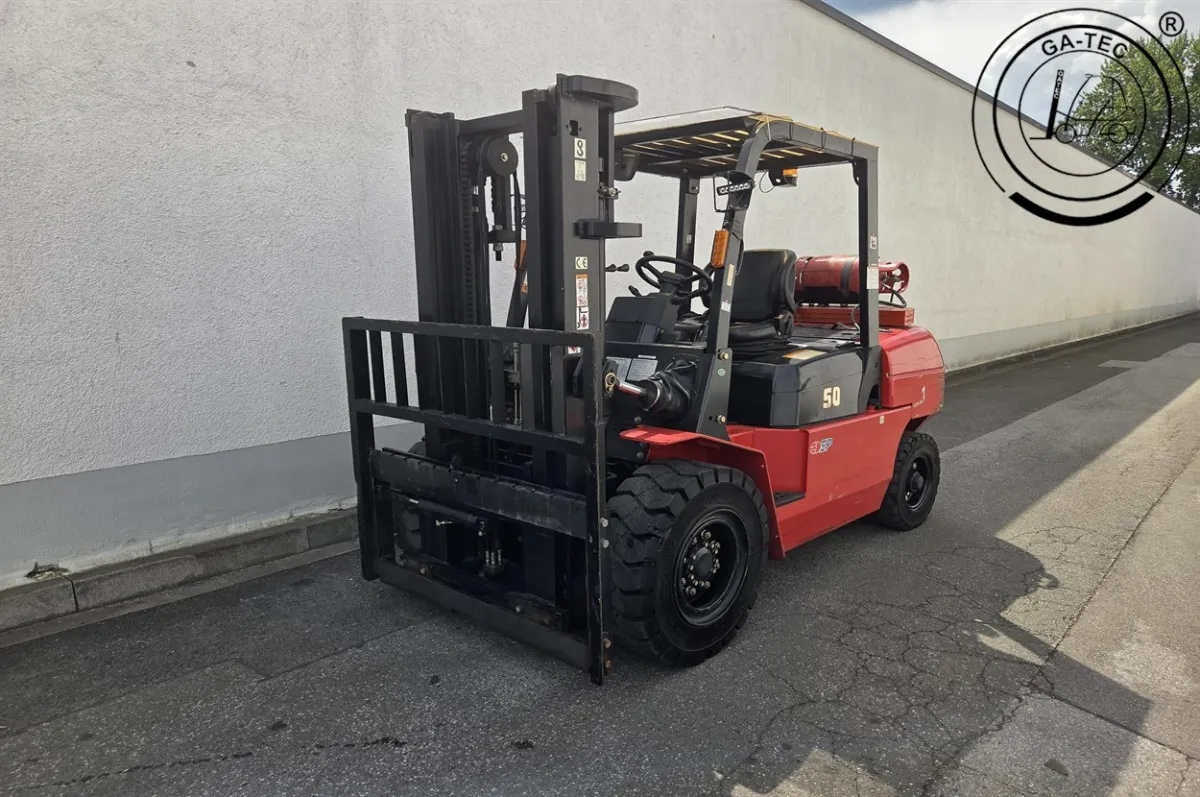 Hangcha CPQYD50 Treibgasstapler