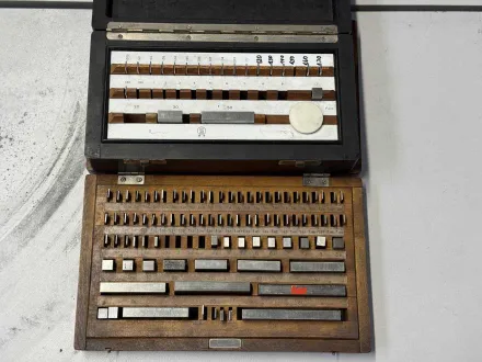 2 Endmaßkasten – RESALE