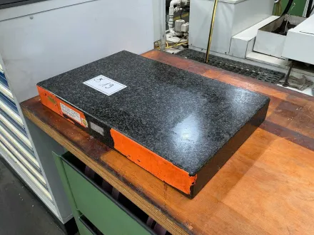 Granit-Messplatte – RESALE