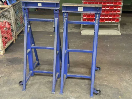 LONGUS SEF-514 2 stabile Unterstellböcke – RESALE