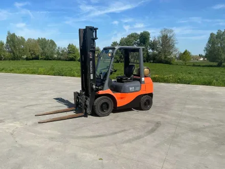 2007 Toyota 42-7FGF25 Gabelstapler – RESALE