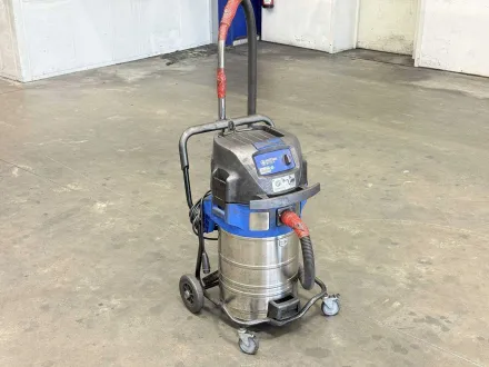 NILFISK  Industriesauger – RESALE