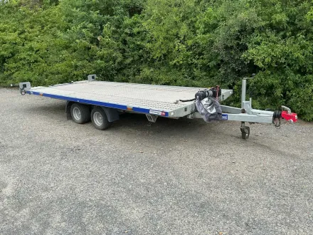2024 Blyss A270 AH Tandemachs-Autotransporter mit Aluminium-Ladefläche und Winde – RESALE
